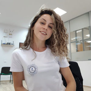 Meet your Posher, Ermelinda